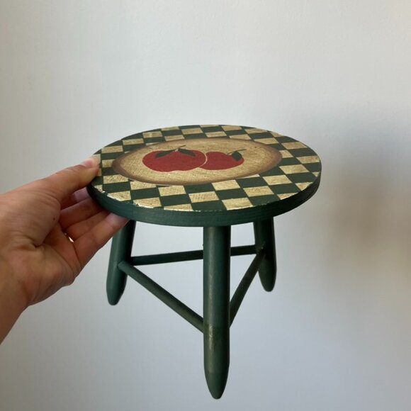 Vintage 80s Country Farmhouse Apple Decorations Home Decor Mini Stool - Picture 1 of 6